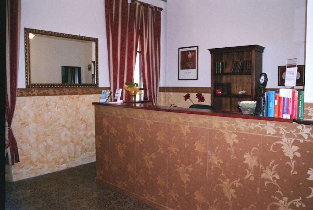 Hotel Europa Περούτζια Εξωτερικό φωτογραφία