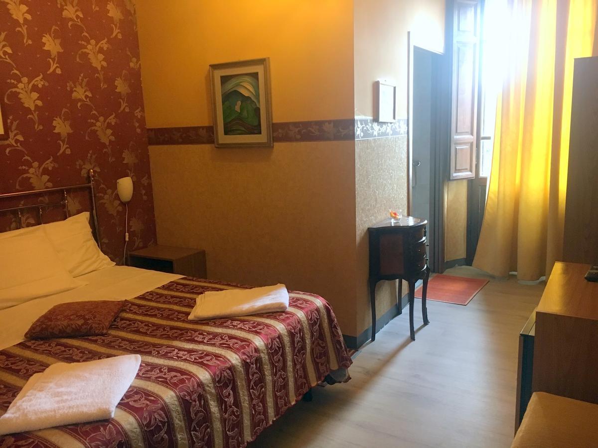 Hotel Europa Περούτζια Εξωτερικό φωτογραφία